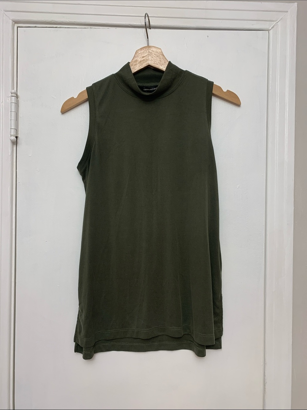 Banana Republic Army Green Ribbed Sleeveless Top